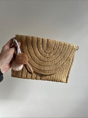 Woven Straw Clutch with Pom Pom Charm - Natural Tan